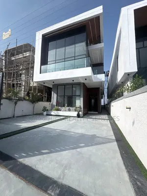 5bdrm Duplex in Off Lekki-Epe Expressway for sale