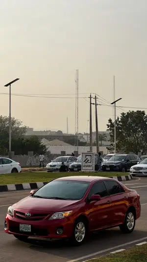 Toyota Corolla 2013 Red