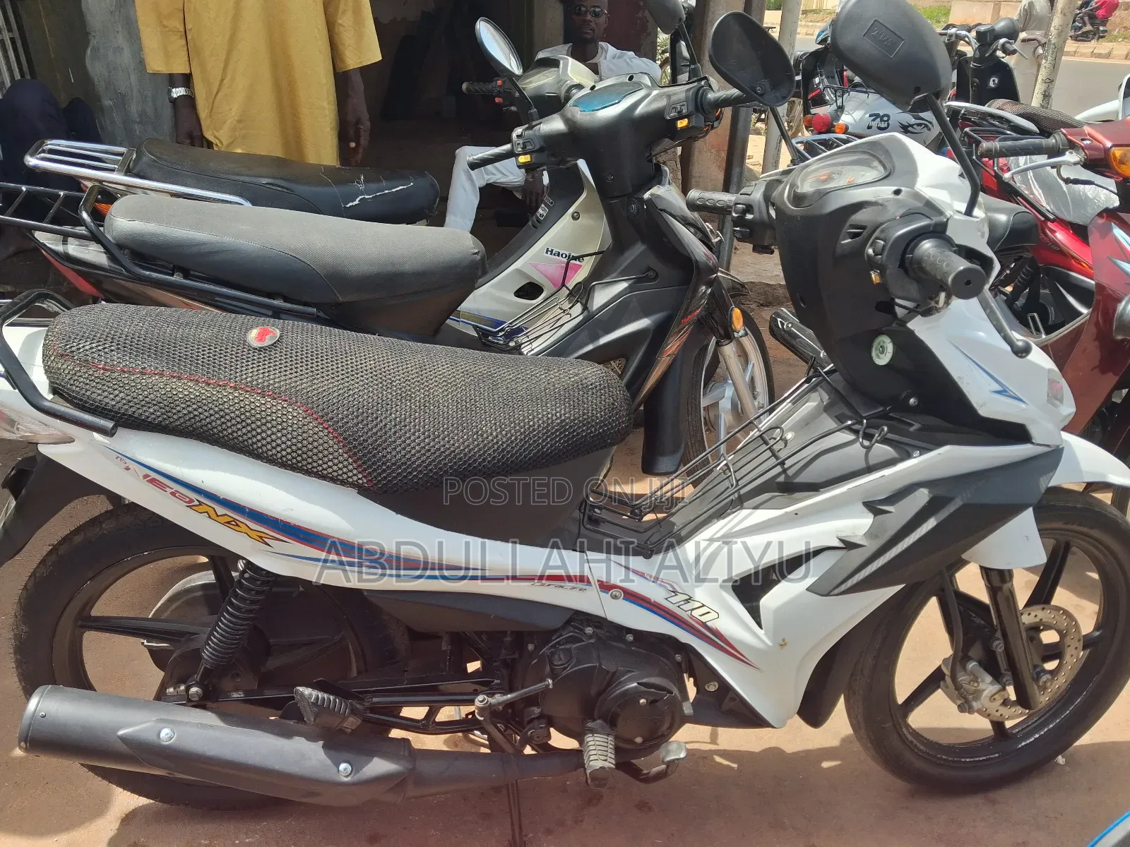 TVS Neo NX 2025 White