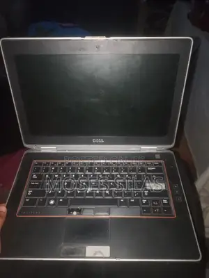 Laptop Dell Latitude E6420 4GB Intel Core i5 HDD 500GB