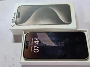 Apple iPhone 15 Pro 128 GB Gray
