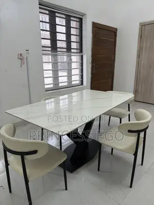 Neatly Used Dining Marble Set