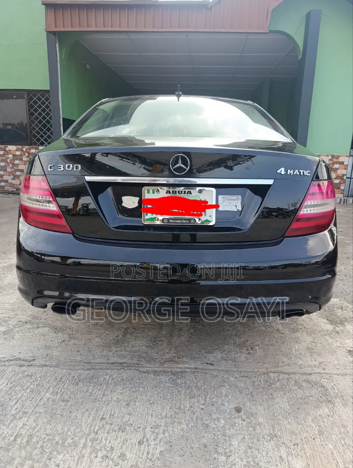 Mercedes-Benz C300 2010 Black