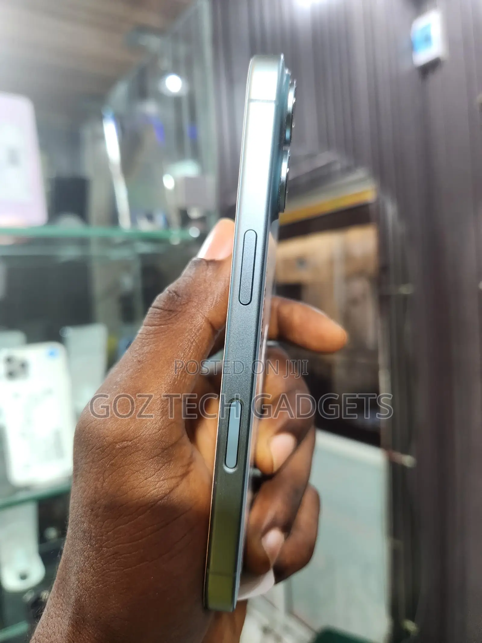 Apple iPhone 16 128 GB Green