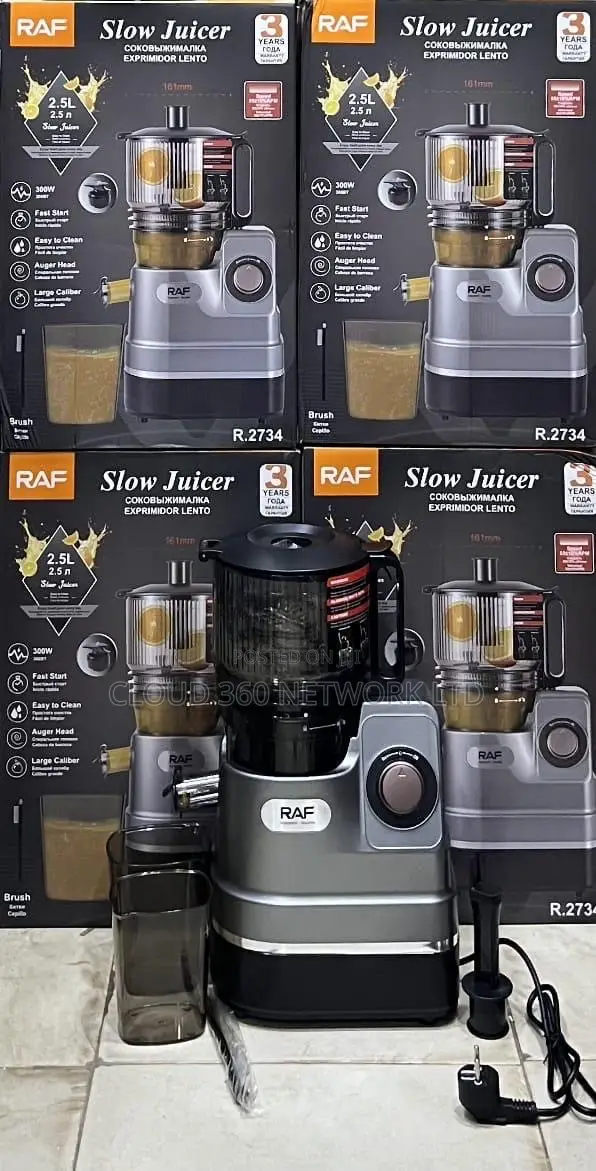Raf Self Feeding Slow Juicer