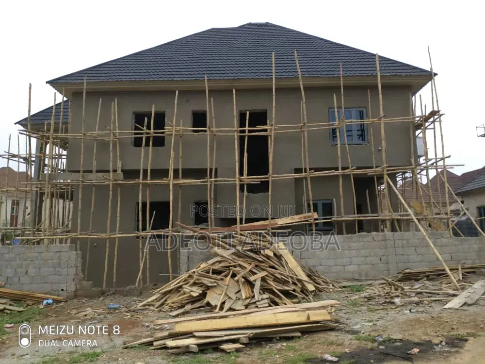 Professional Bricklayer and House Builders