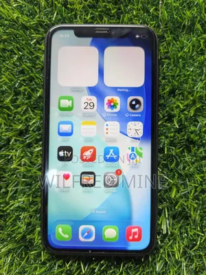 Apple iPhone 11 64 GB Black