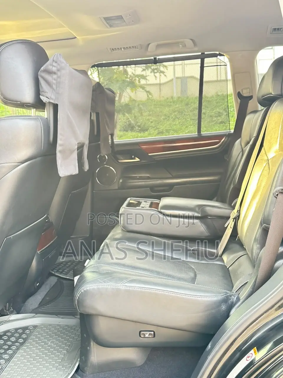 Lexus LX 570 (5 seats) AWD 2016 Black