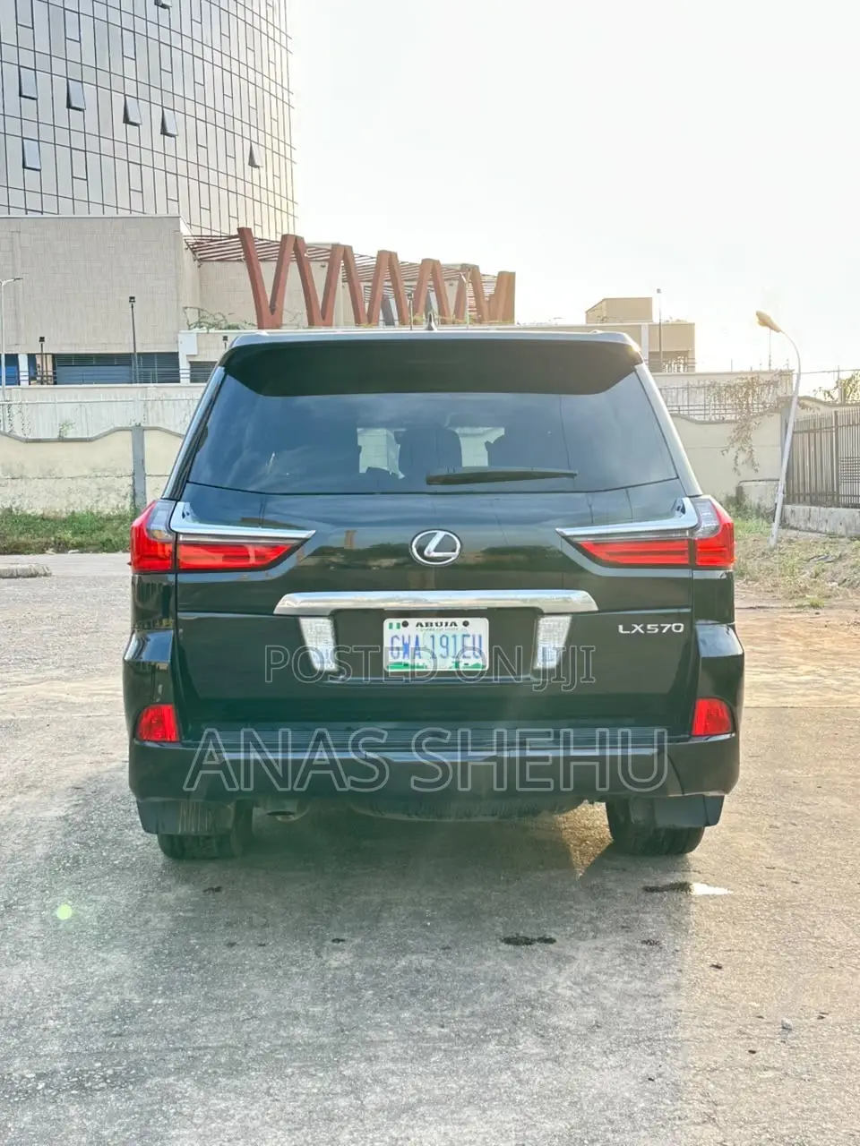 Lexus LX 570 (5 seats) AWD 2016 Black