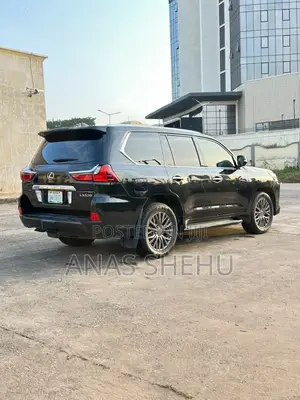 Lexus LX 570 (5 seats) AWD 2016 Black