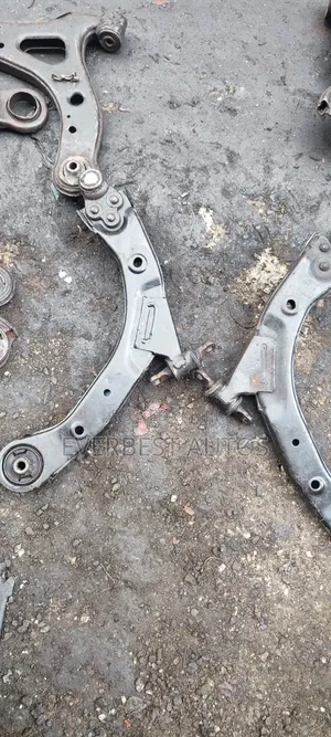 Set of Lower Arms Chevrolet HHR
