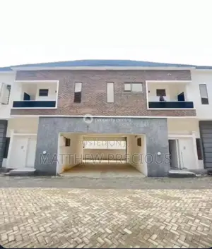 4bdrm Duplex in Lekki for sale