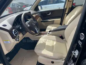 Mercedes-Benz GLK-Class 2012 Black