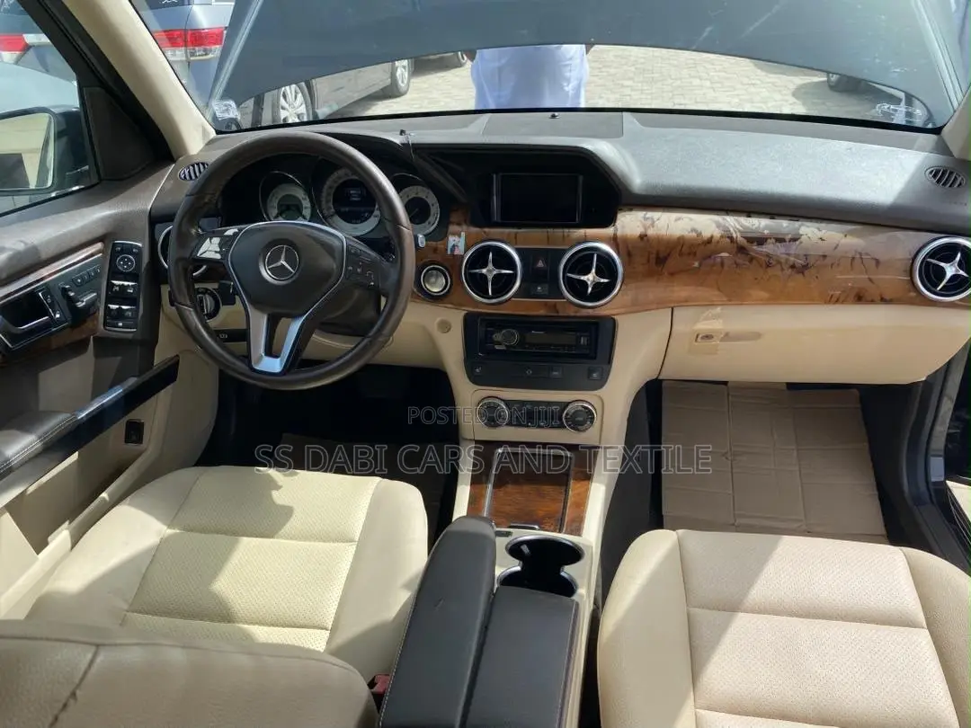 Mercedes-Benz GLK-Class 2012 Black