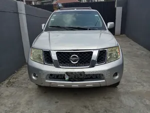 Nissan Pathfinder 2008 Silver