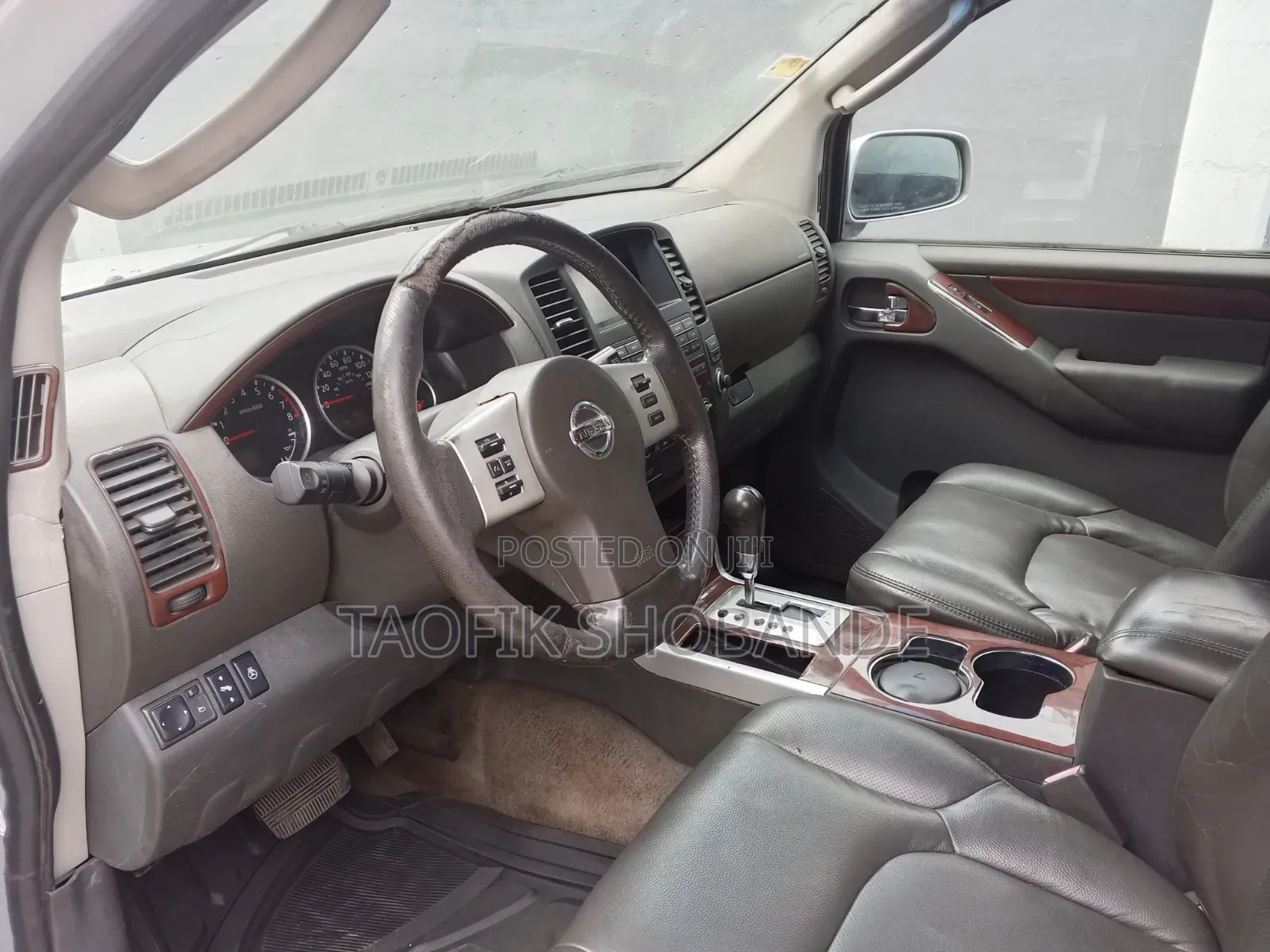 Nissan Pathfinder 2008 Silver