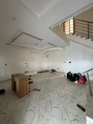 2bdrm Apartment in Harris Drive, Ajah for rent