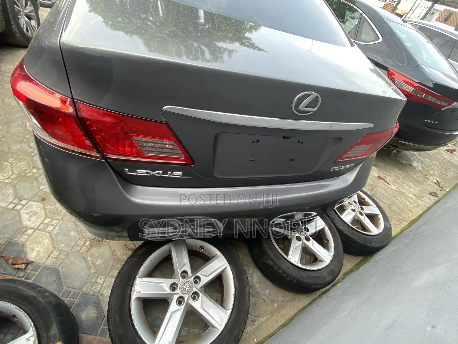 Lexus ES 2012 Gray