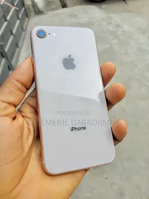 Apple iPhone 8 64 GB Rose Gold