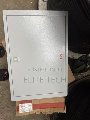 Original ABB D8 TPN Distribution Board – 8 Way 3-Phase DB Box