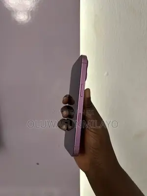 Apple iPhone 16 128 GB Pink