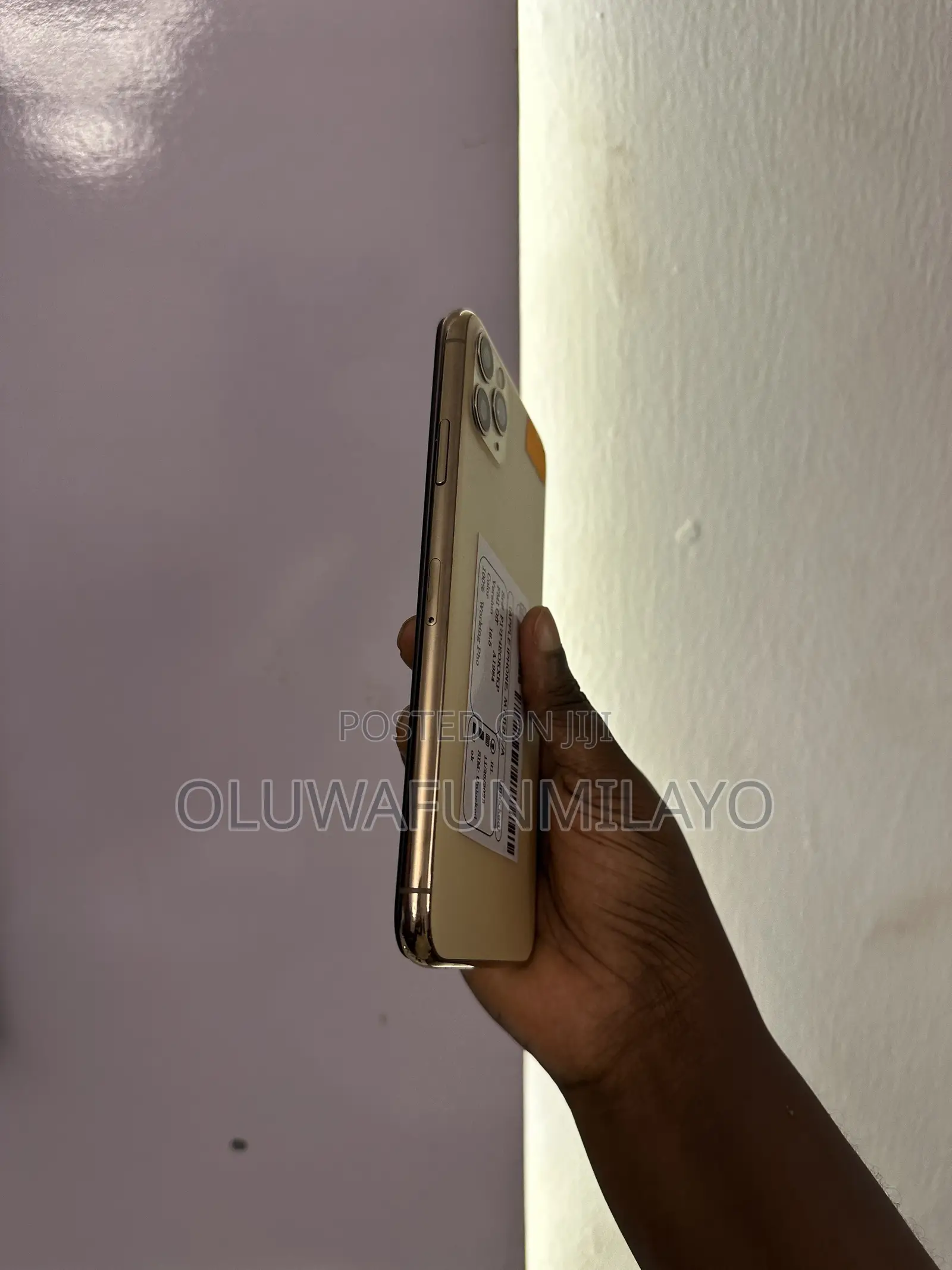 Apple iPhone 11 Pro Max 64 GB Gold
