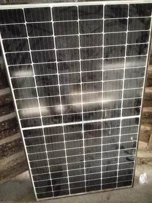 Canadian 450W Black Frame Solar Panel Halfcut (120 Cell's, 7 Bust Bar)