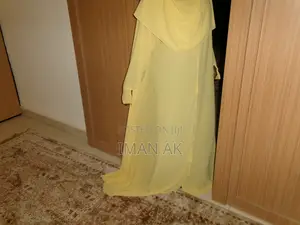 Custard Cream Abaya