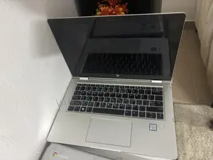 Laptop HP EliteBook 840 G8 8GB Intel Core i5 HDD+SSD 256GB