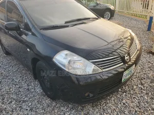 Nissan Tiida 2007 Black