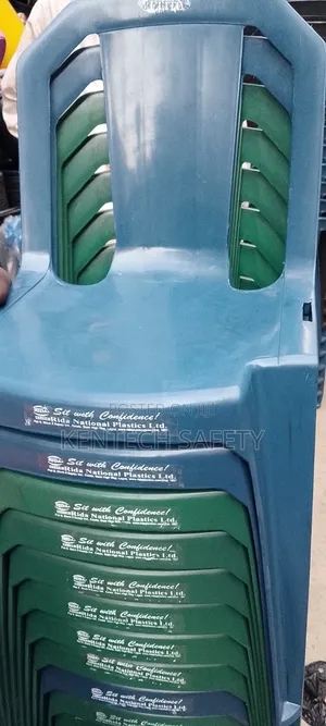 Rida Plastic Chair