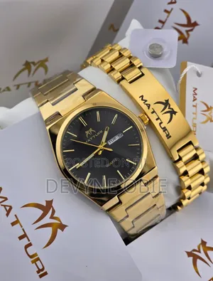 Matturi Wrist Watch With Bangle