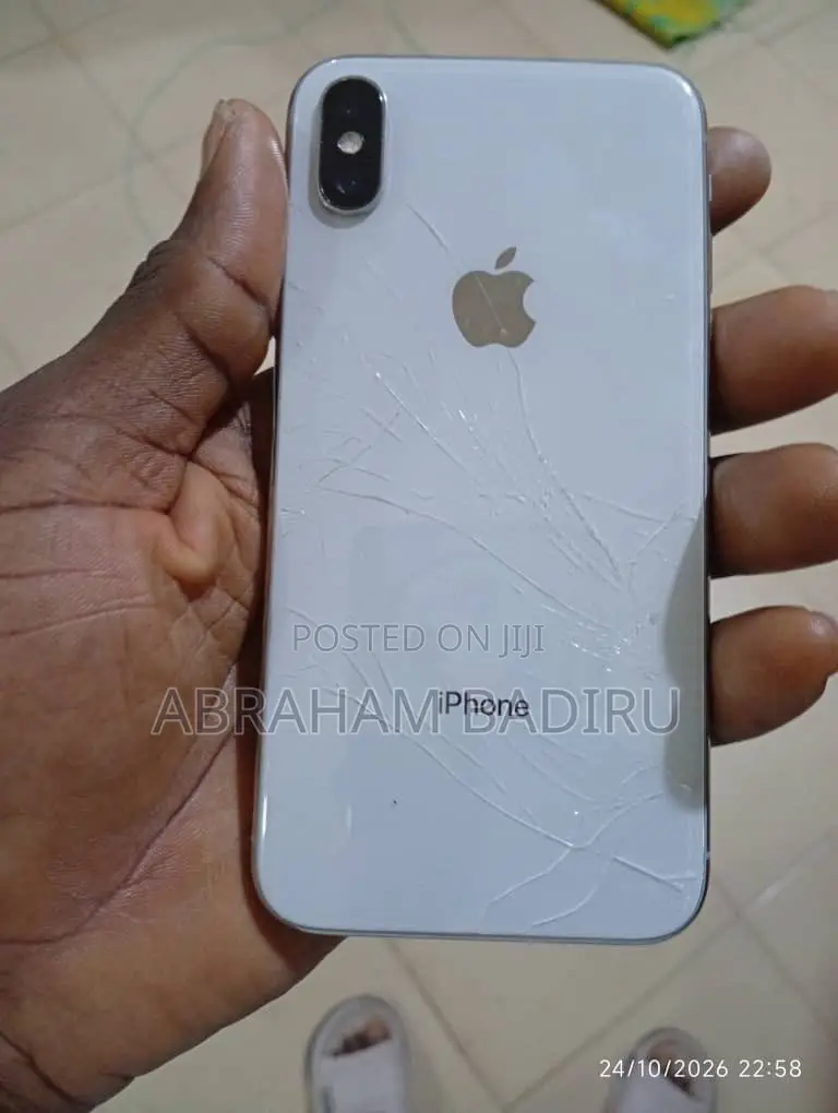 Apple iPhone X 64 GB White