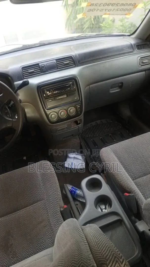 Honda CR-V 1999 Silver