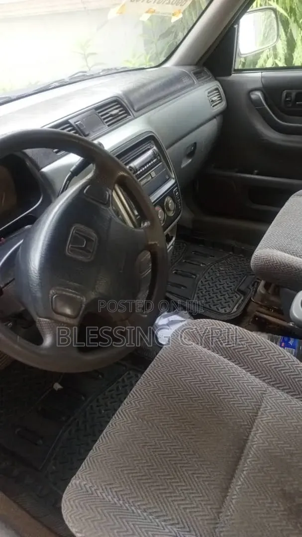 Honda CR-V 1999 Silver