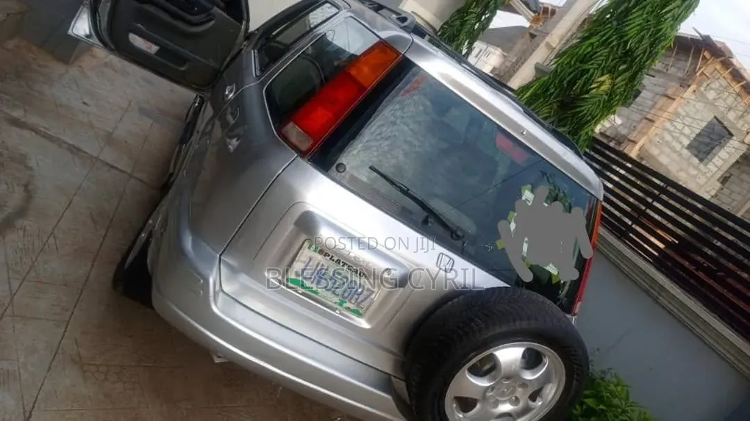 Honda CR-V 1999 Silver