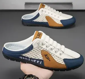 Half Sneackers