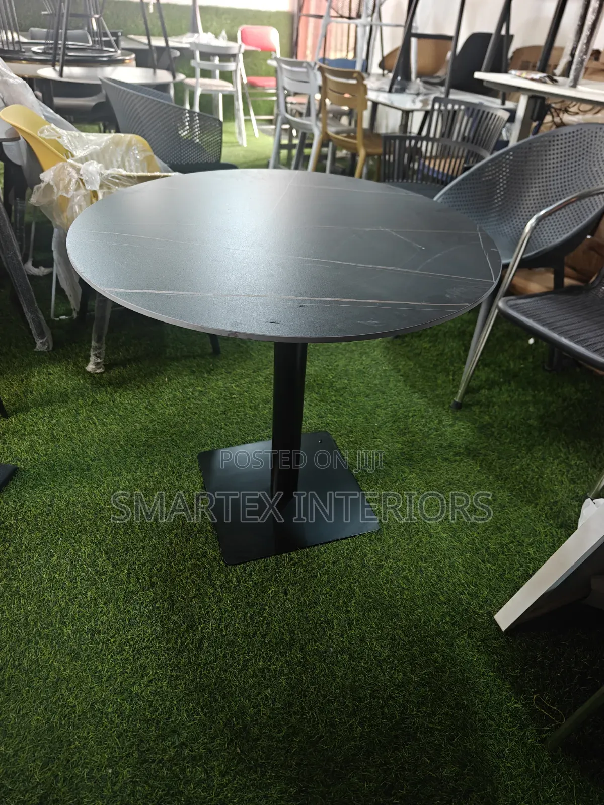 Quality Marble Top Round Table