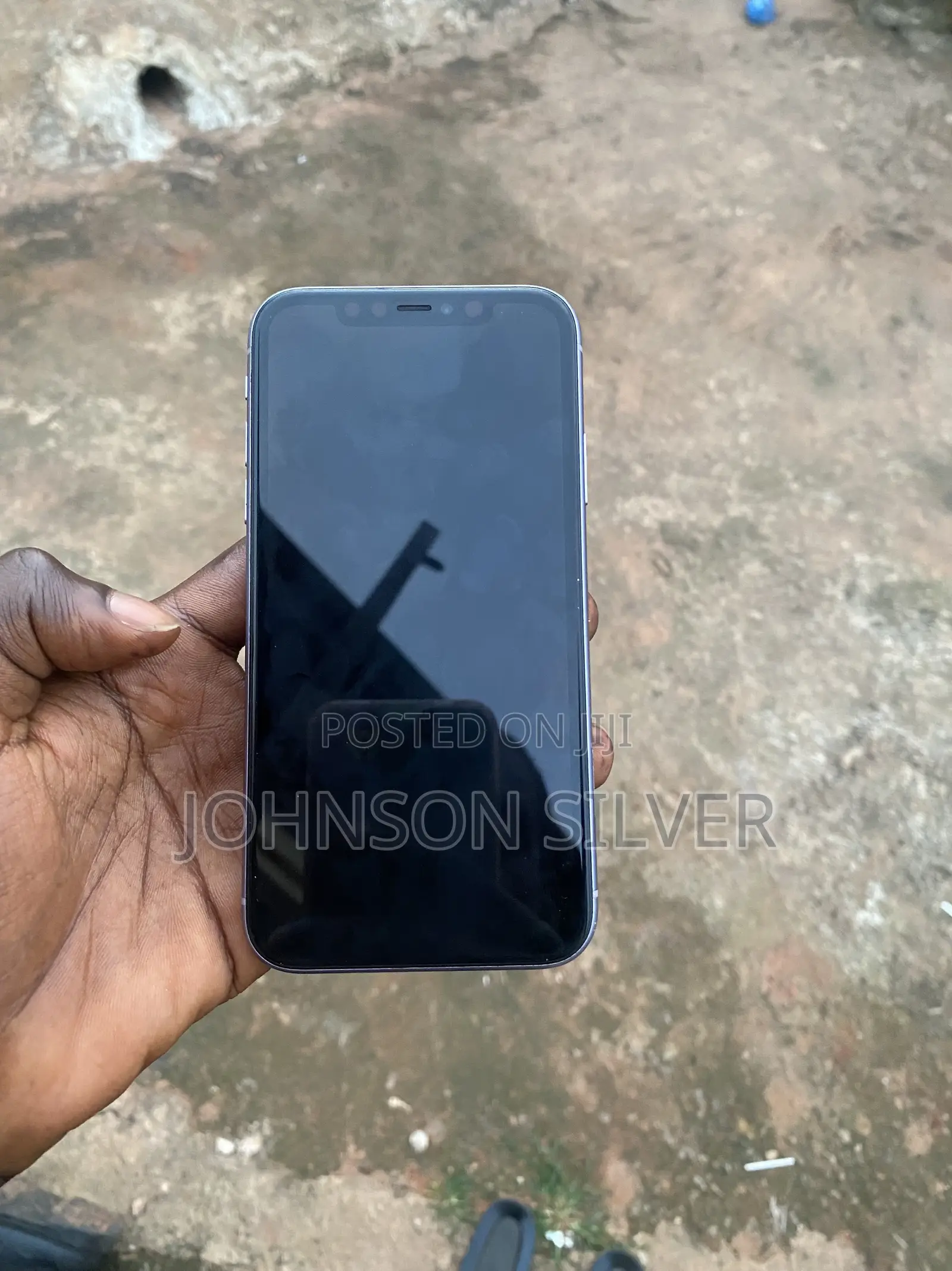Apple iPhone 11 64 GB Purple