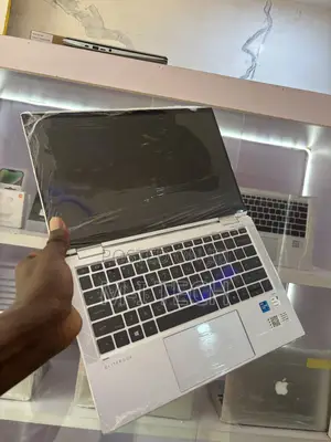Laptop HP EliteBook x360 1030 G8 16GB Intel Core i5 HDD 256GB