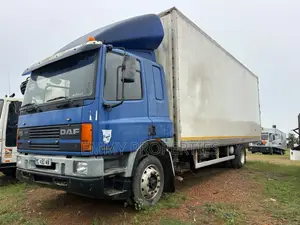 Box Truck Going for Distress