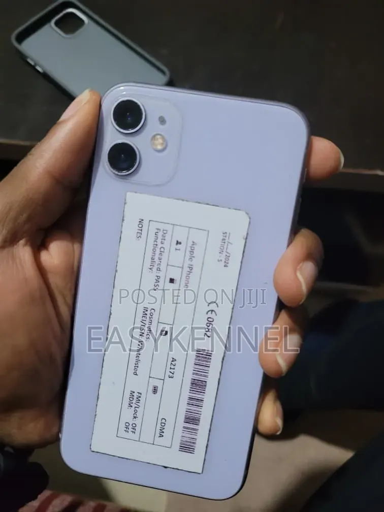 Apple iPhone 11 128 GB Purple