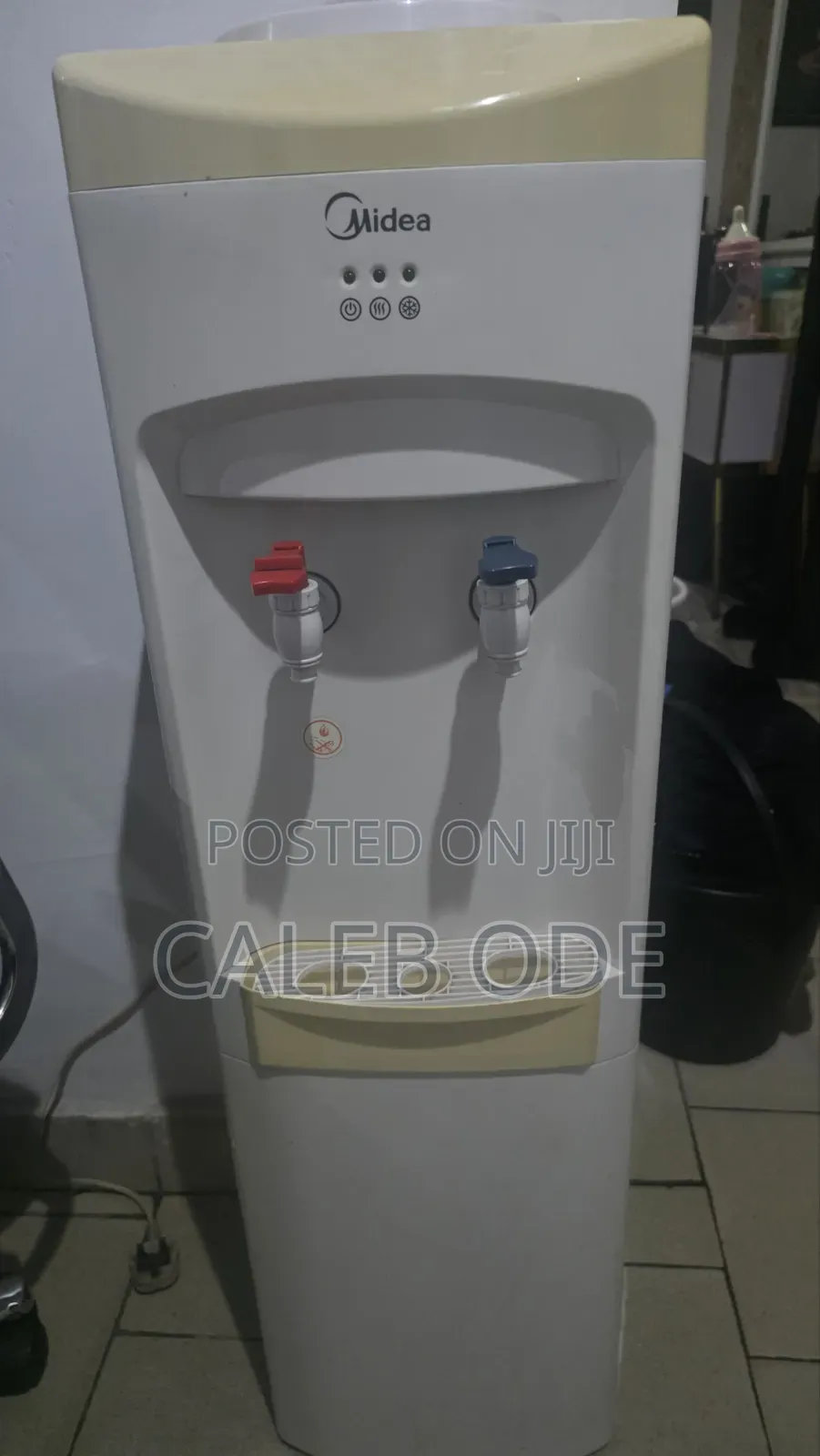 Midea Water Dispenser
