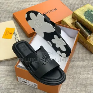 Louis Vuitton Flower Slides – Black