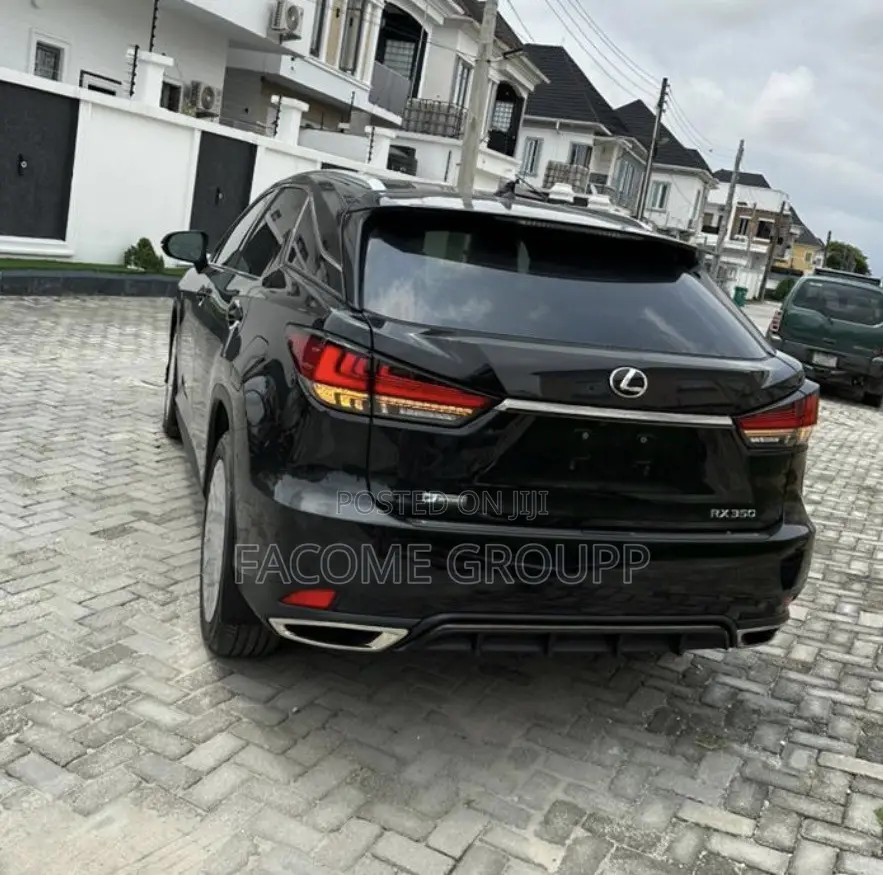 Lexus RX 2022 Black