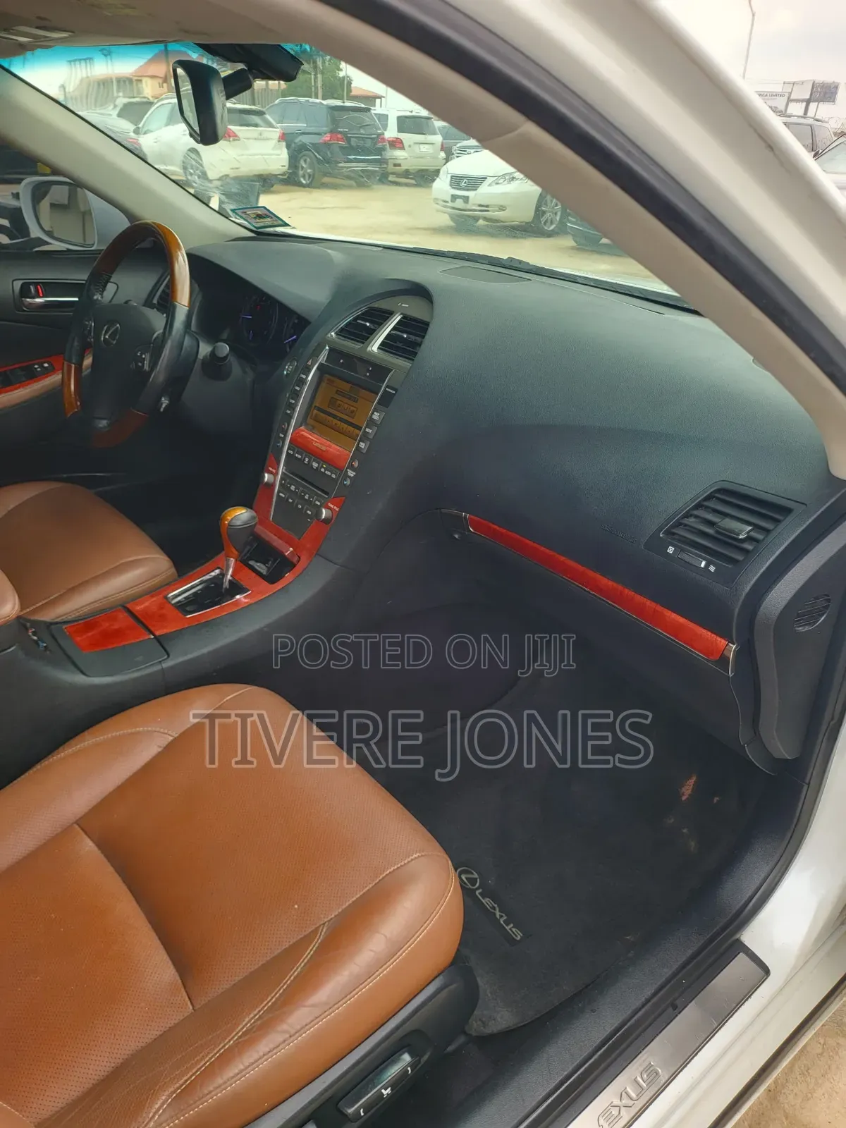 Lexus ES 2012 White