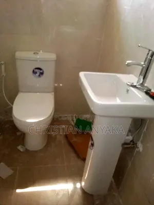 Vstar Water Closet