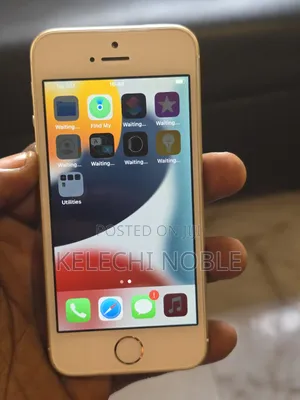 Apple iPhone SE 32 GB Gold
