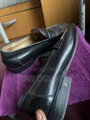 Classic Black Rossi Loafers