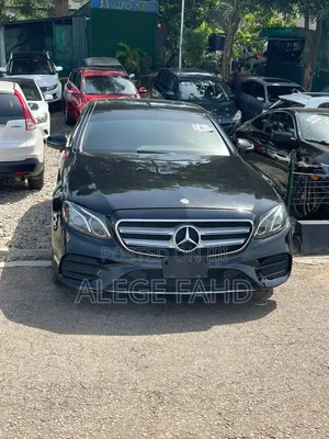 Mercedes-Benz E300 2017 Black